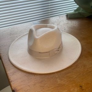 Khaki colored hat never worn